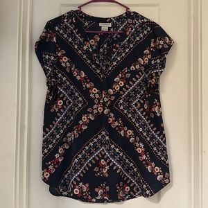 Liz Claiborne short sleeve blouse floral